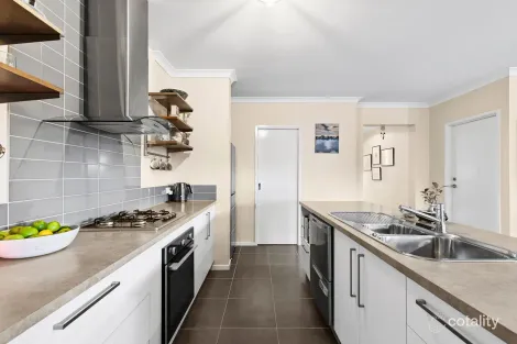 Property photo of 23-24 Stilt Court Lara VIC 3212