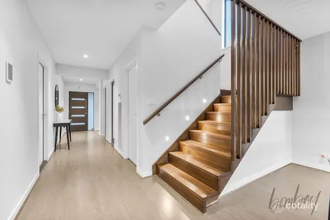 Property photo of 25 Juscelina Drive Craigieburn VIC 3064