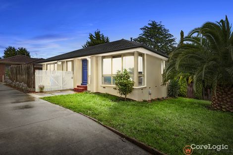 Property photo of 1/21 Chalcot Drive Endeavour Hills VIC 3802