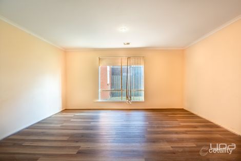 Property photo of 31 Pilbara Avenue Burnside VIC 3023