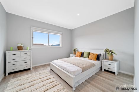 Property photo of 27 Albert Drive Melton South VIC 3338