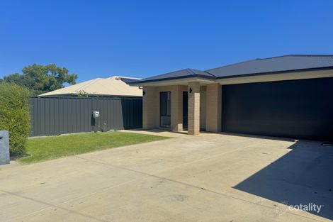 4b Neville Ave, Para Vista, SA 5093