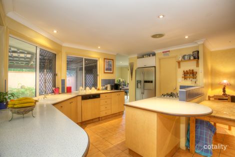 Property photo of 18 Evans Drive Benowa QLD 4217