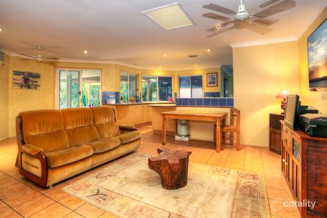 Property photo of 18 Evans Drive Benowa QLD 4217
