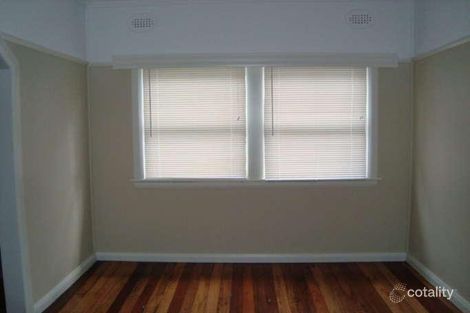 Property photo of 41 Kingston Street Oak Flats NSW 2529