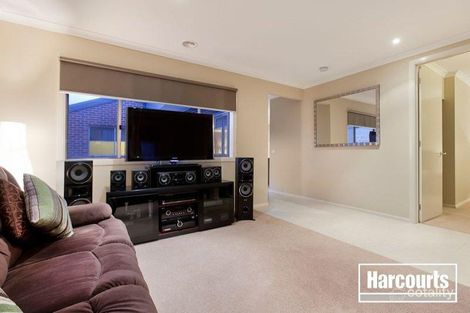 Property photo of 1 Prosperity Avenue Cranbourne North VIC 3977