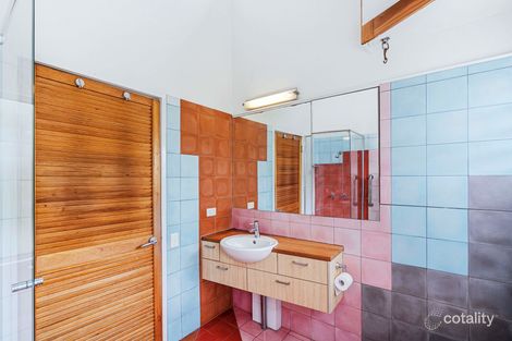 Property photo of 1/16 Orvieto Avenue Mermaid Waters QLD 4218