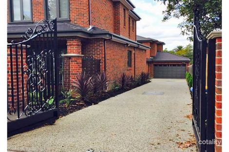 2/15 Orange Gr, Camberwell, VIC 3124