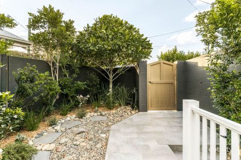 Property photo of 130 Enoggera Terrace Paddington QLD 4064