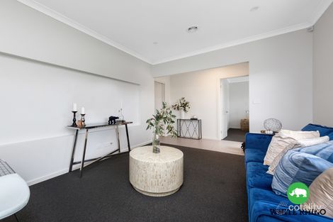 Property photo of 13 Ridings Road Googong NSW 2620
