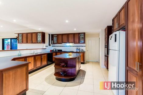 Property photo of 38 Tralee Circuit Narre Warren VIC 3805