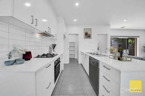 Property photo of 1/51 Ivanhoe Avenue St Albans VIC 3021