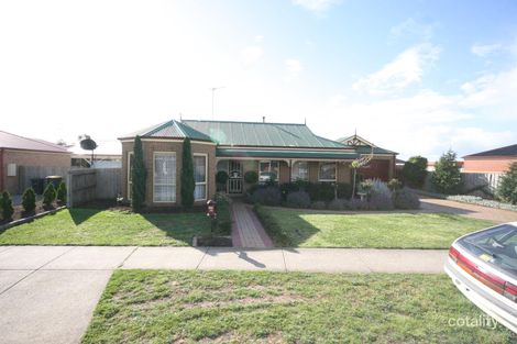 32 Paramount Cres, St Albans Park, VIC 3219