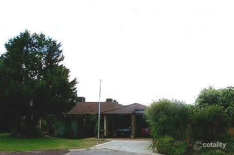 11 Lowrie Gr, Leeming, WA 6149