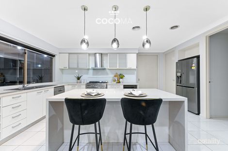 Property photo of 13 Tamarind Close Keysborough VIC 3173