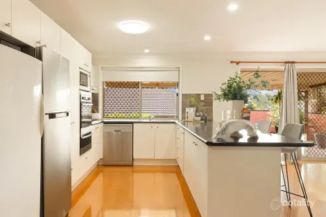Property photo of 8 Botticelli Place Mackenzie QLD 4156