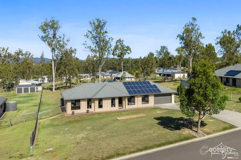 17 Arlington Way, Kensington Grove, QLD 4341
