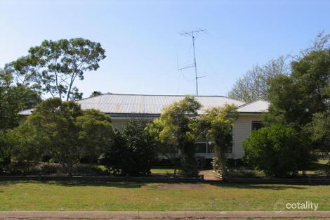 18 Quarry St, Pittsworth, QLD 4356