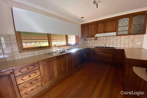 Property photo of 18 Cocoparra Crescent Taylors Lakes VIC 3038