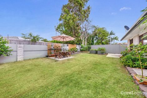 Property photo of 8 Inveray Avenue Benowa QLD 4217