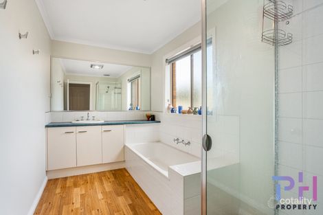 Property photo of 1 Thompson Street Long Gully VIC 3550