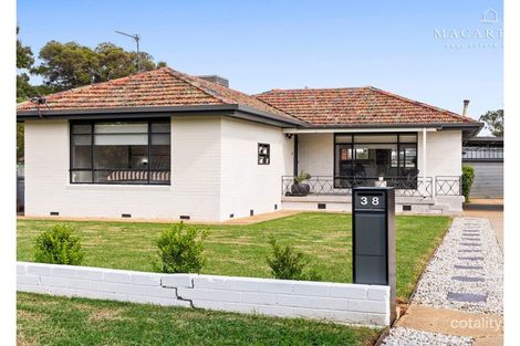 38 Manoora Ave, Mount Austin, NSW 2650