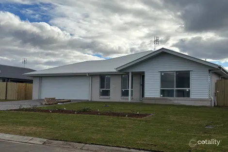 4 Maynes St, Rosenthal Heights, QLD 4370