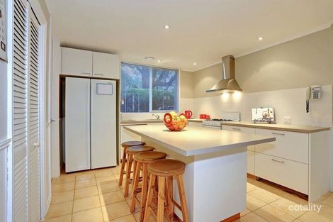 Property photo of 3 Collins Grove Croydon North VIC 3136