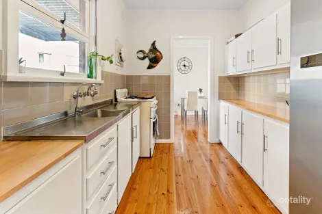 2 Brown Rd, Christies Beach, SA 5165