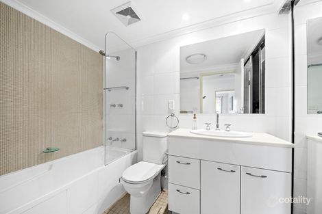 Property photo of 221/168 Queenscliff Road Queenscliff NSW 2096