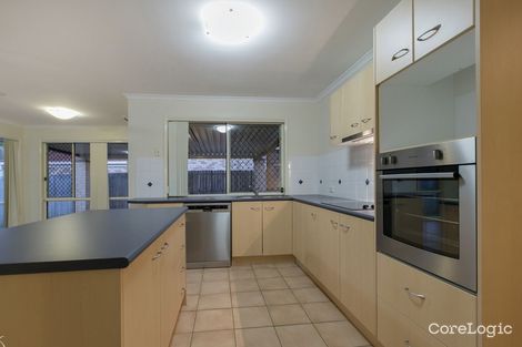Property photo of 90 Selkirk Crescent Upper Kedron QLD 4055