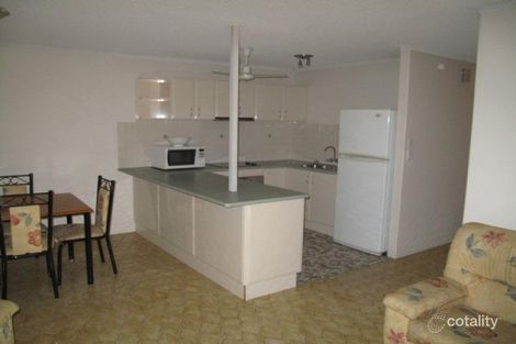 Property photo of 2/15 Cunningham Avenue Main Beach QLD 4217