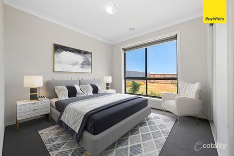 Property photo of 213 James Melrose Drive Brookfield VIC 3338