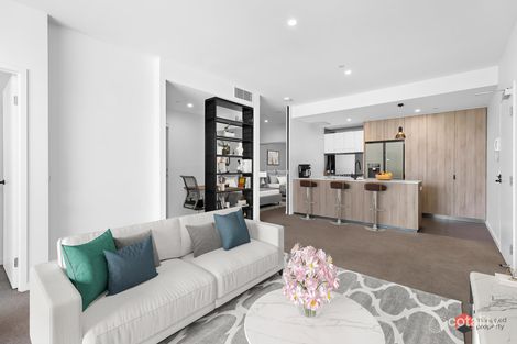 1112/2-4 Edmondstone St, South Brisbane, QLD 4101