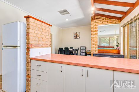 Property photo of 5 Camelot Court Thornlie WA 6108
