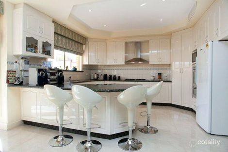 Property photo of 10 Amalfi Place Epping VIC 3076