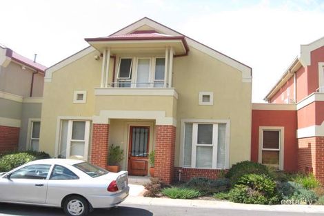 Property photo of 11 Williams Bay Grove Williamstown VIC 3016