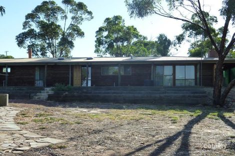 Property photo of 40 Tenth Road York WA 6302