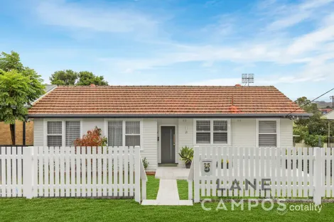 25 Branxton St, Waratah West, NSW 2298