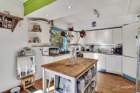 Property photo of 70 Binburra Avenue Avalon Beach NSW 2107