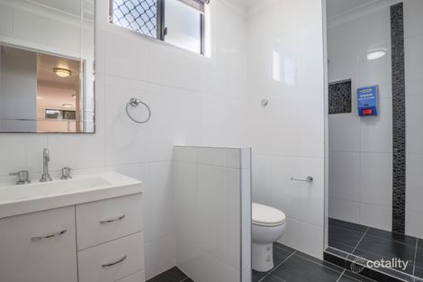 Property photo of 32 Dalrymple Drive Toolooa QLD 4680