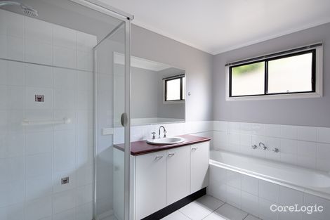 Property photo of 3/156A Olympic Parade Golden Square VIC 3555