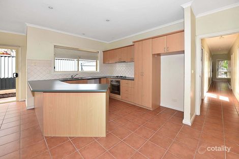 Property photo of 2/45 Olive Grove Sunbury VIC 3429