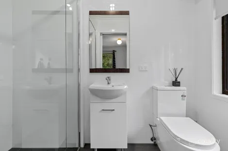 Property photo of 1 Savalas Street McDowall QLD 4053