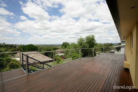 Property photo of 3 Andrews Avenue Kooringal NSW 2650
