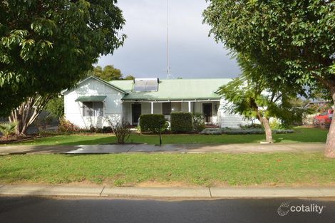 1 Sir James Ave, Harvey, WA 6220