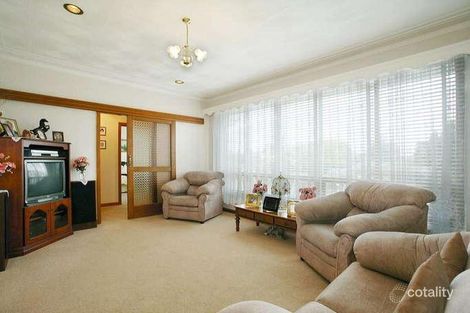 Property photo of 4 Hamlet Street Wendouree VIC 3355