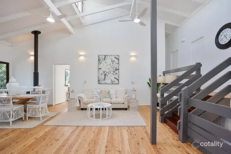 Property photo of 11 Barty Close Brassall QLD 4305