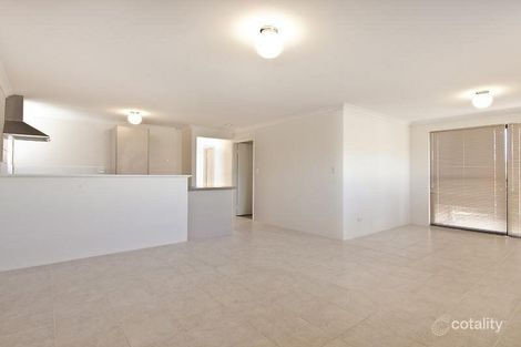 1/104 Westfield Rd, Kelmscott, WA 6111