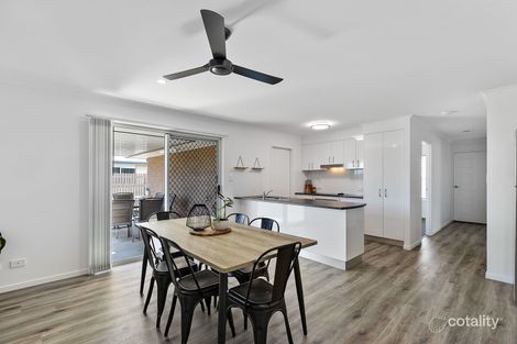 Property photo of 59 Serenity Drive Eli Waters QLD 4655